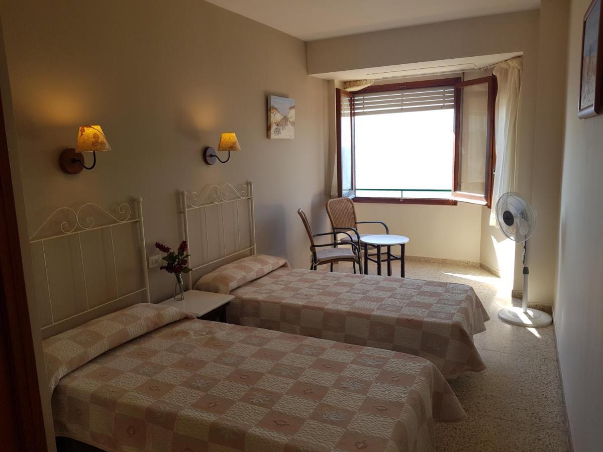 Hotel Maeva ,1 Star B&B Лорет де Мар Екстериор снимка
